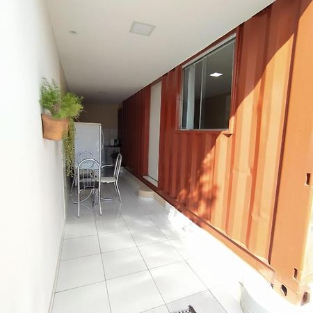 Container Lb Com Garagem Para Carros De Ate 4,5M Boa Vista  Exterior photo