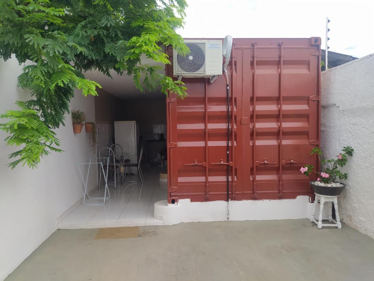 Container Lb Com Garagem Para Carros De Ate 4,5M Boa Vista  Exterior photo